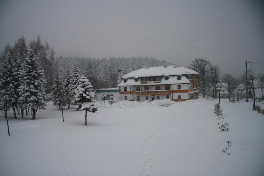 Hotel Diablak Zawoja Exterior foto